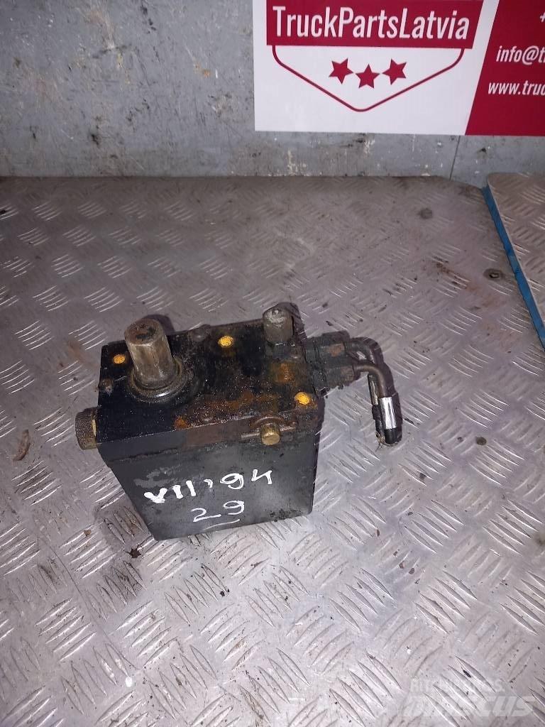 Volvo FH 12  25379038 Hydraulics