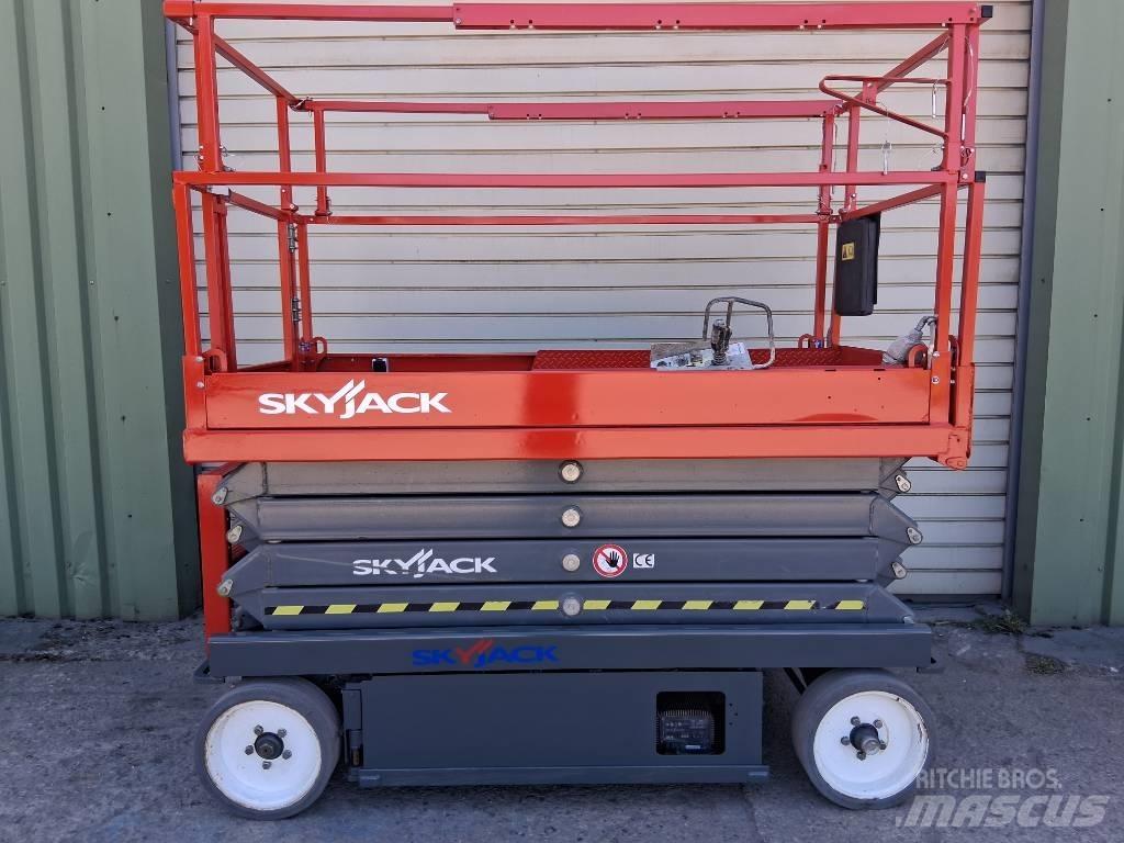 SkyJack SJ III 4626 Schaarhoogwerkers