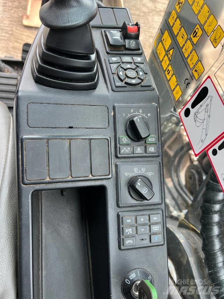 Volvo EC 140 EL Rupsgraafmachines