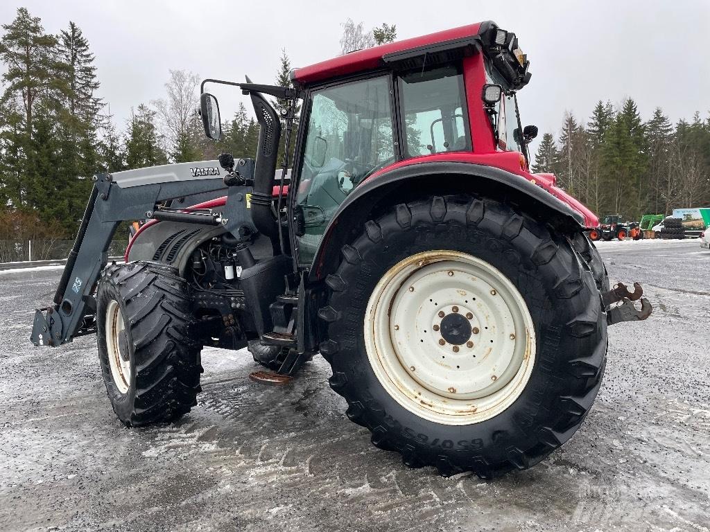 Valtra T202 D Tractoren