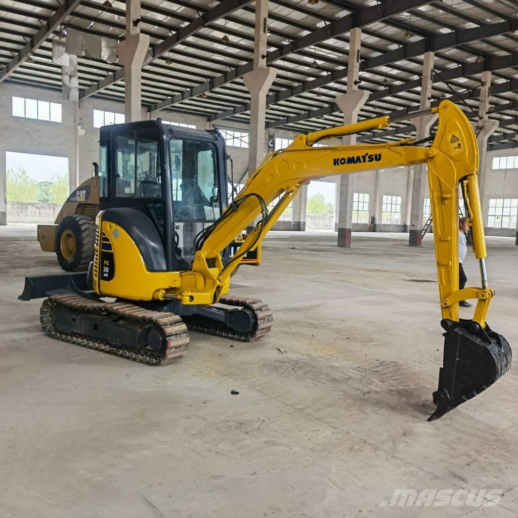 Komatsu PC 30 Minigraafmachines < 7t
