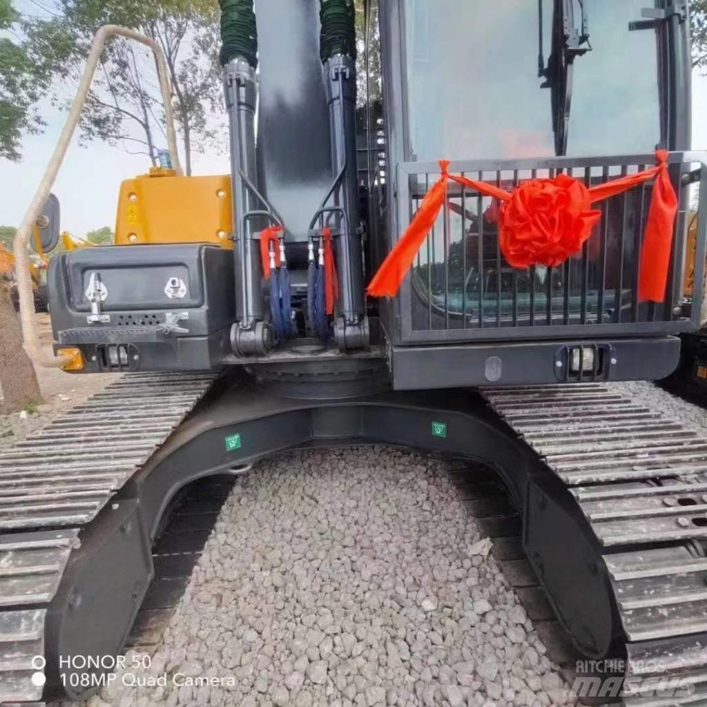 Volvo EC 140 Rupsgraafmachines