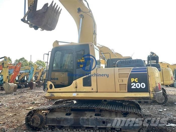Komatsu PC200-8 Rupsgraafmachines