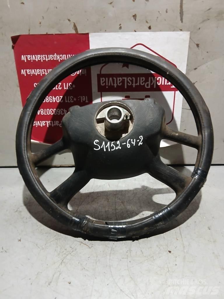 Scania R 440   1327026 Cabine en interieur
