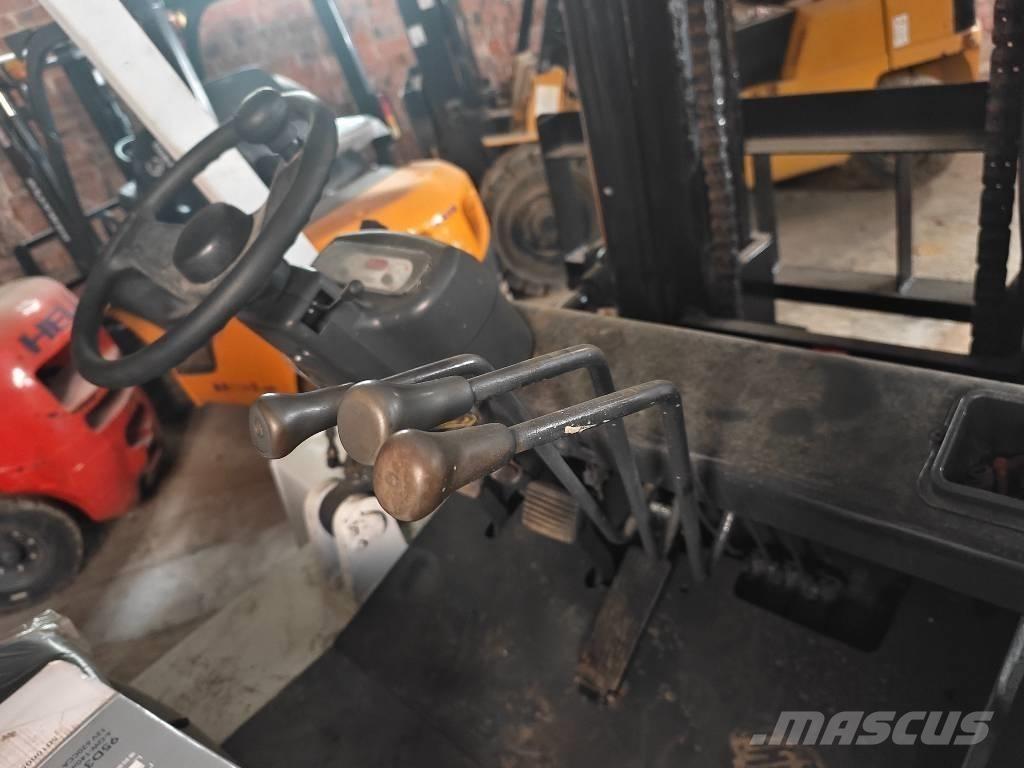 TCM FD 70 Z8 Diesel heftrucks