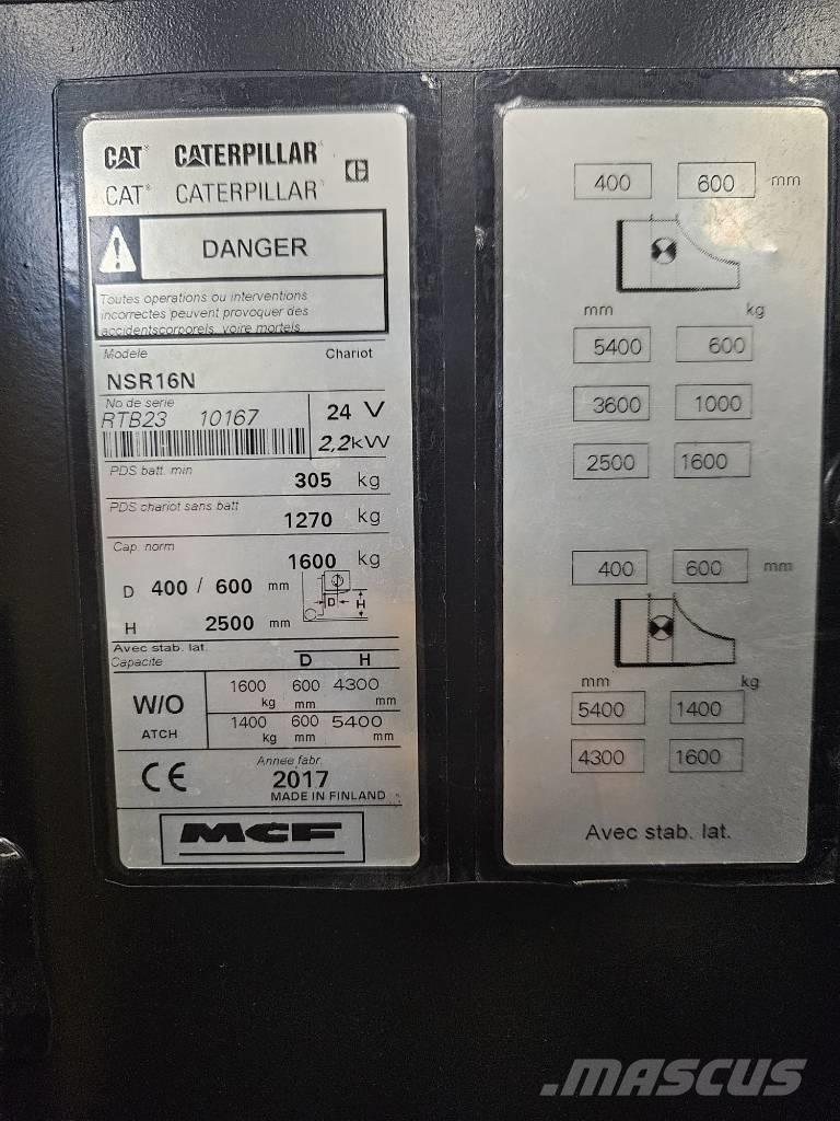 CAT NSR16N (vuokralla) Zelfrijdende stapelaars
