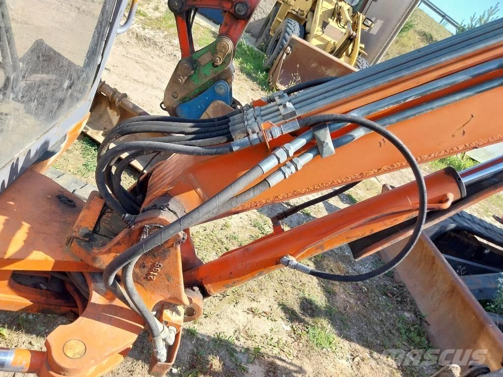 Hitachi EX 30-2 Minigraafmachines < 7t