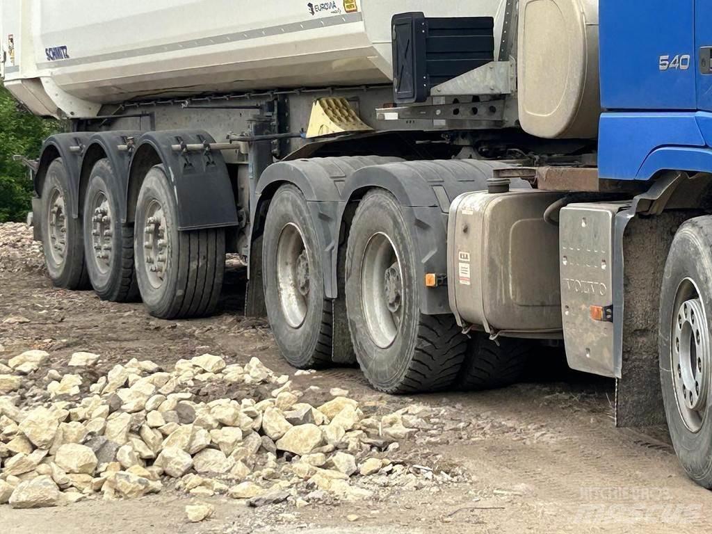 Volvo FH540 Trekkers