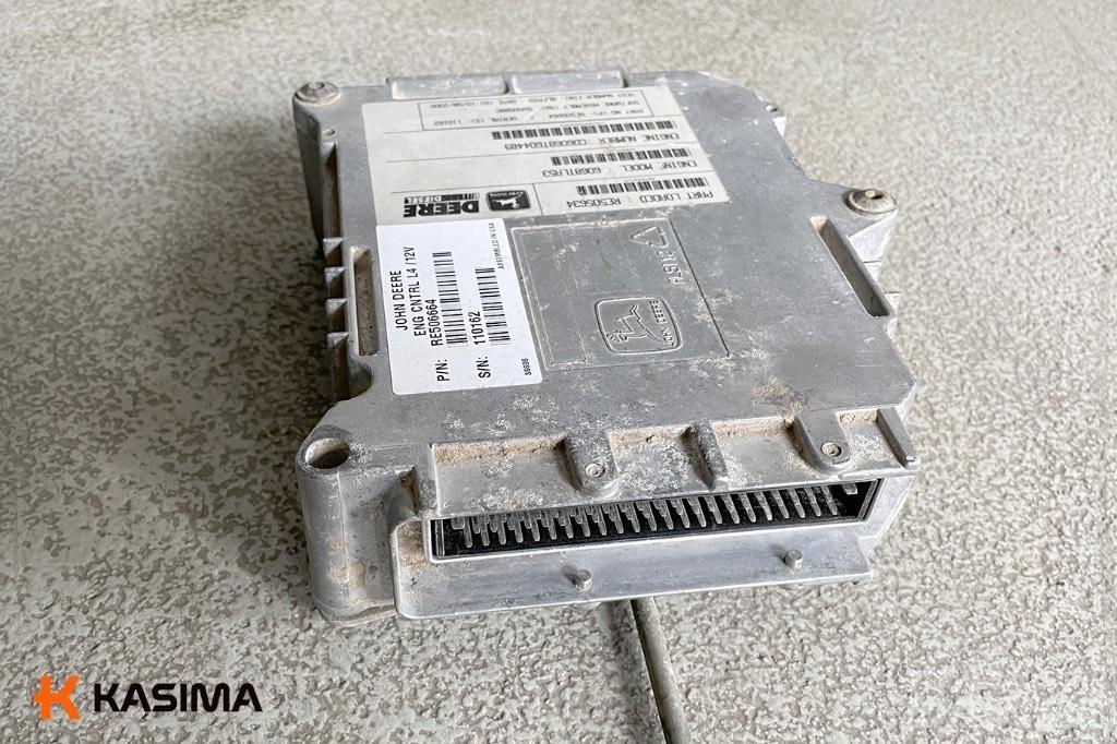 John Deere 6910 S Electronics