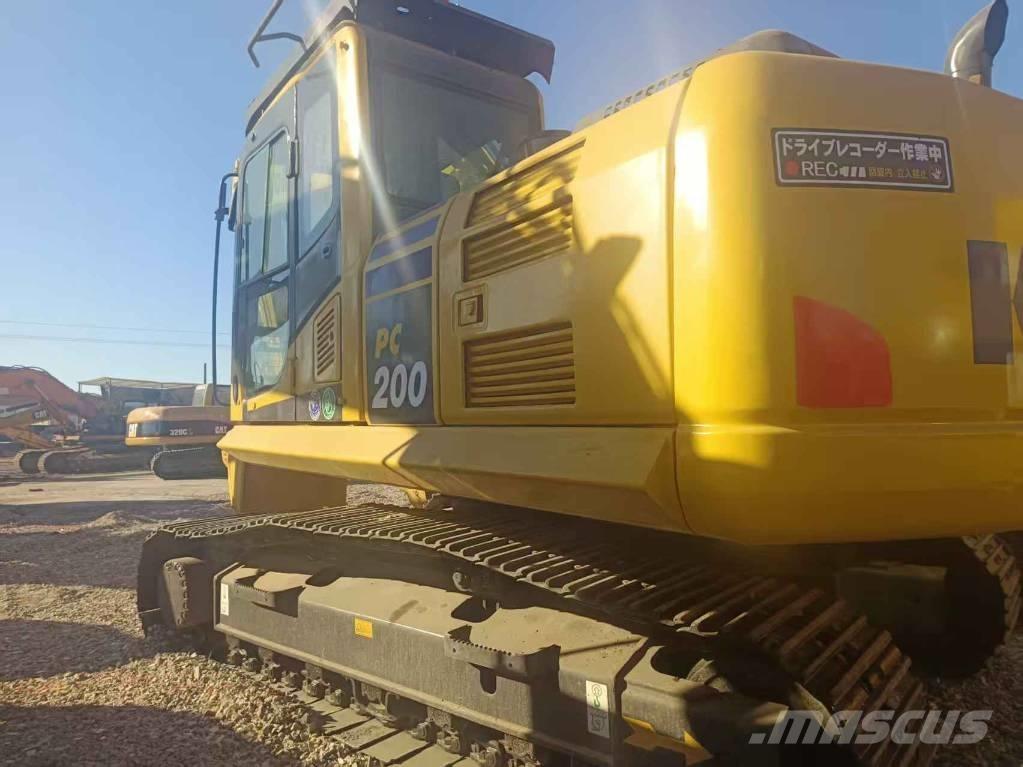 Komatsu PC 200 Rupsgraafmachines