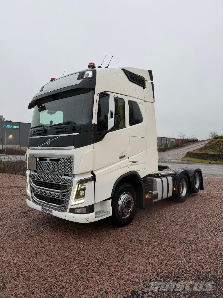 Volvo FH16 6x4 Trekkers