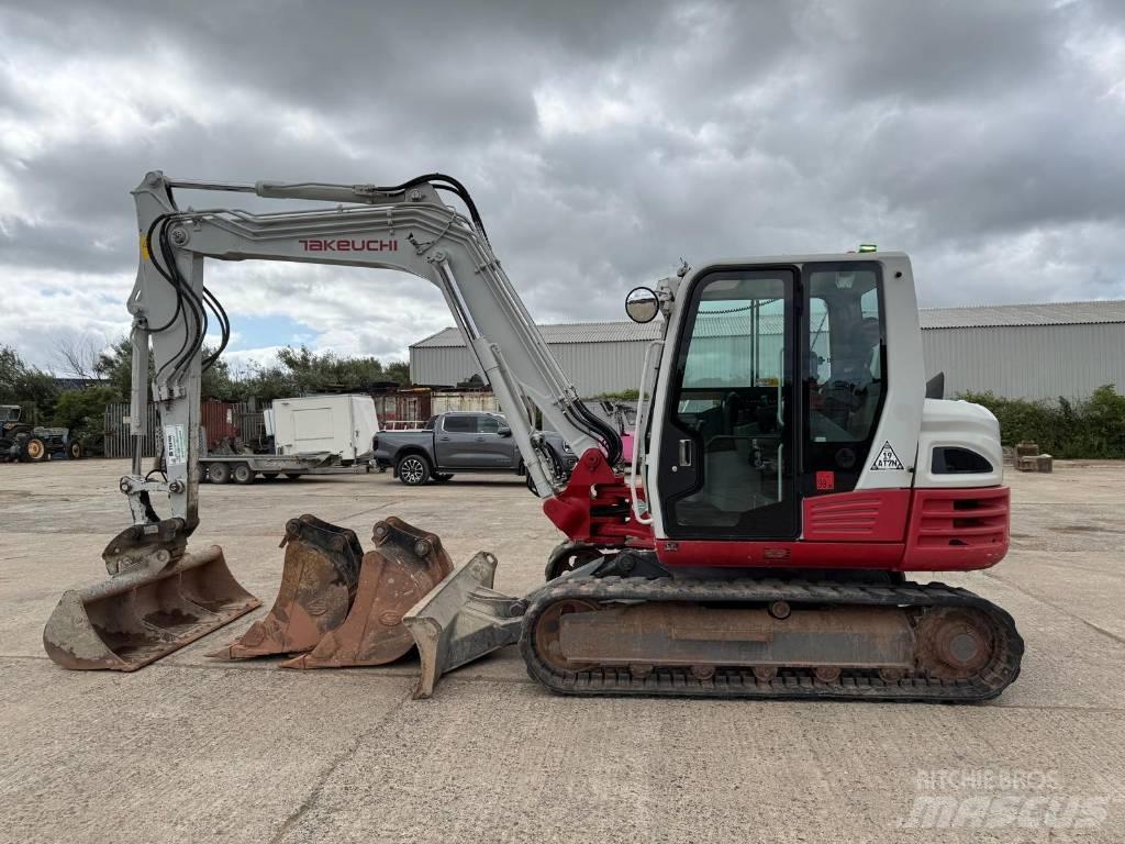 Takeuchi TB 290 Midigraafmachines 7t - 12t