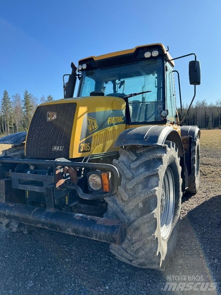 JCB Fastrac 3185 Tractoren