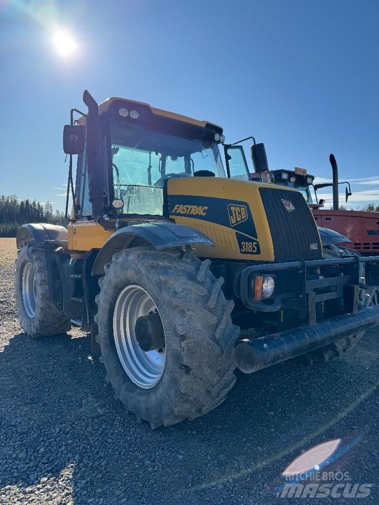 JCB Fastrac 3185 Tractoren