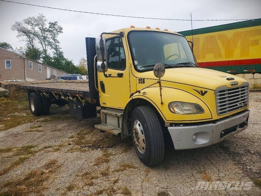 Freightliner M Line Platte bakwagens