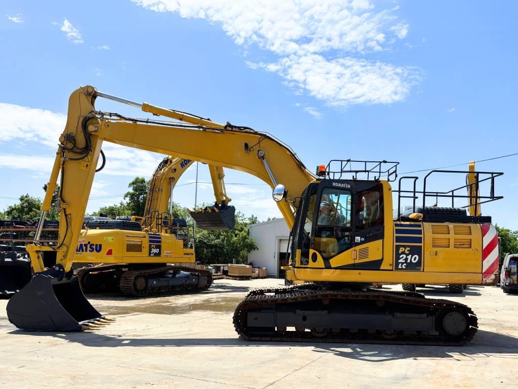 Komatsu PC210LC-11 Rupsgraafmachines