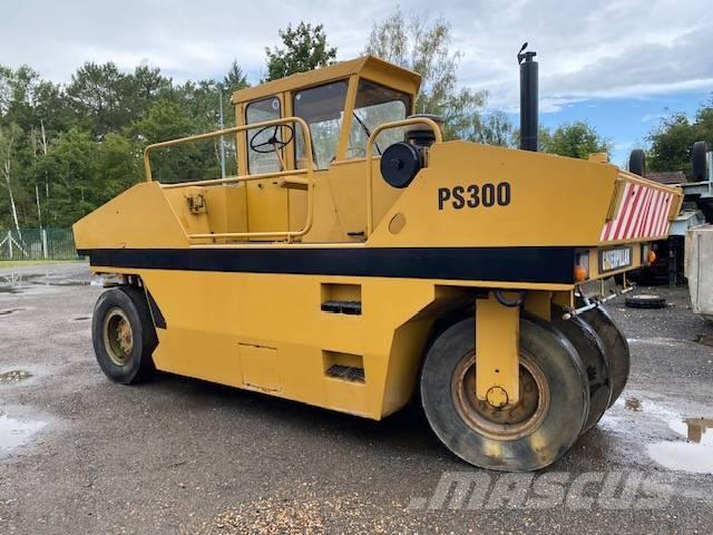 CAT PS 300 Bandenwalsen