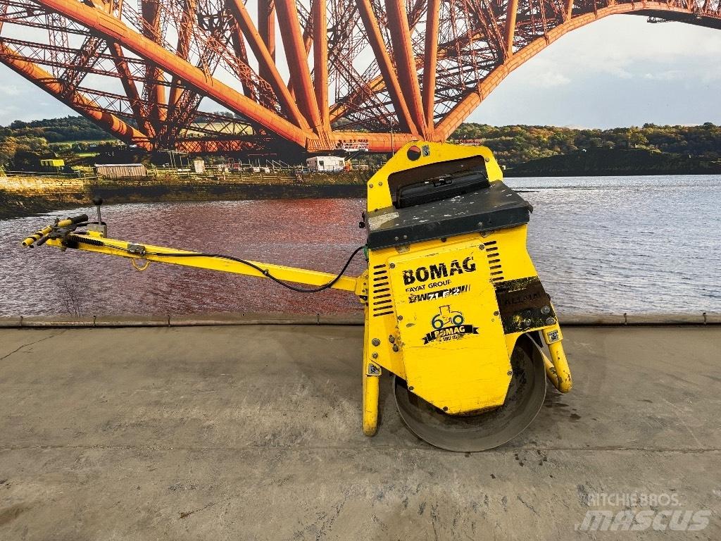 Bomag BW 71 E-2 Trilrolwalsen