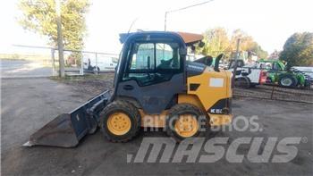Volvo MC 115 C Schrankladers