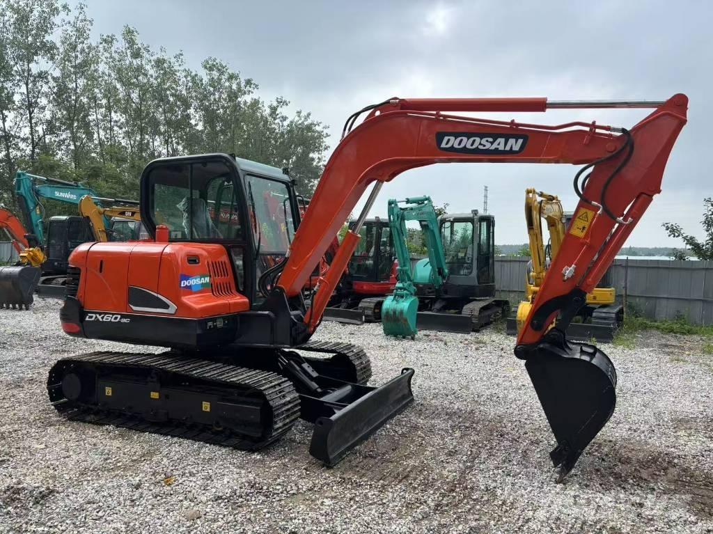 Doosan DX 60 Minigraafmachines < 7t