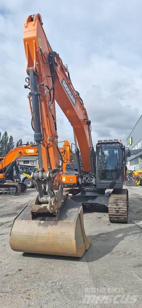 Doosan DX 225 LC-7 Rupsgraafmachines