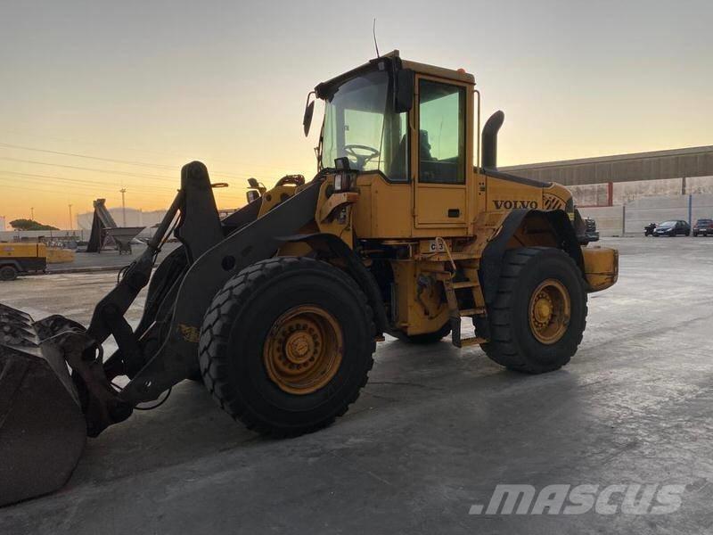Volvo L 90 E Wielladers