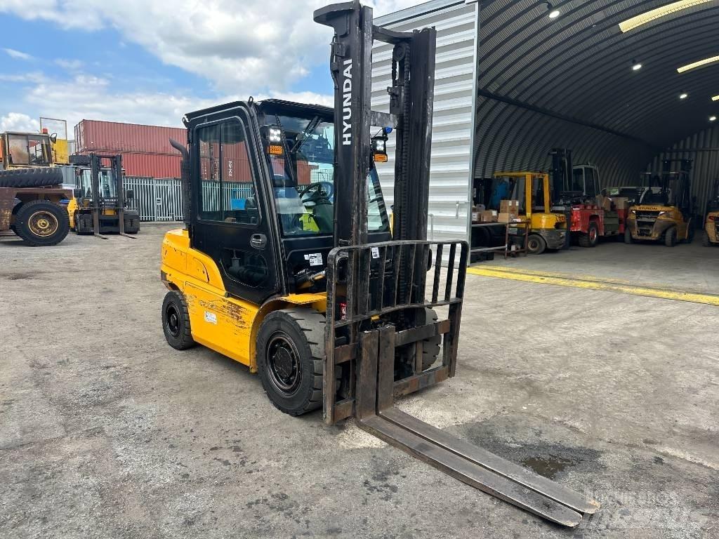 Hyundai 40D-9F Diesel heftrucks