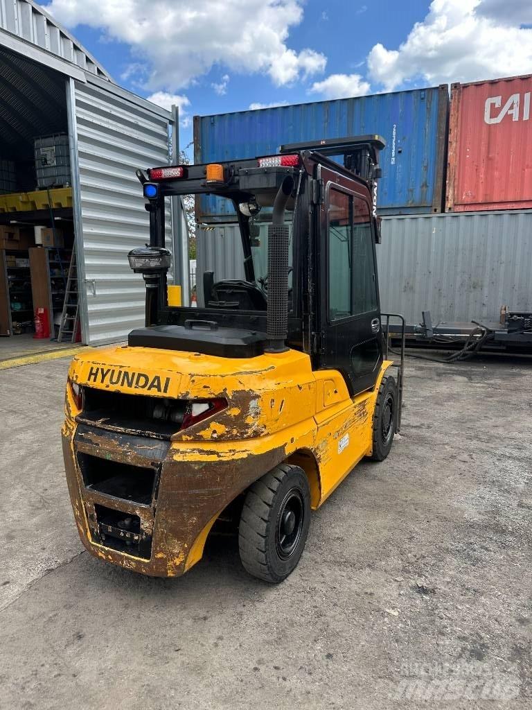 Hyundai 40D-9F Diesel heftrucks