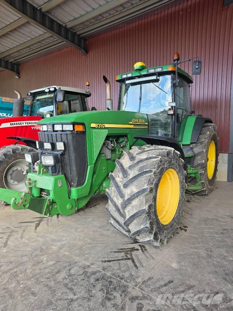 John Deere 8310 Tractoren