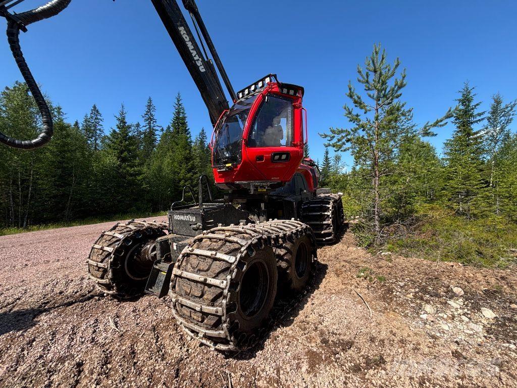 Komatsu 901XC Harvesters