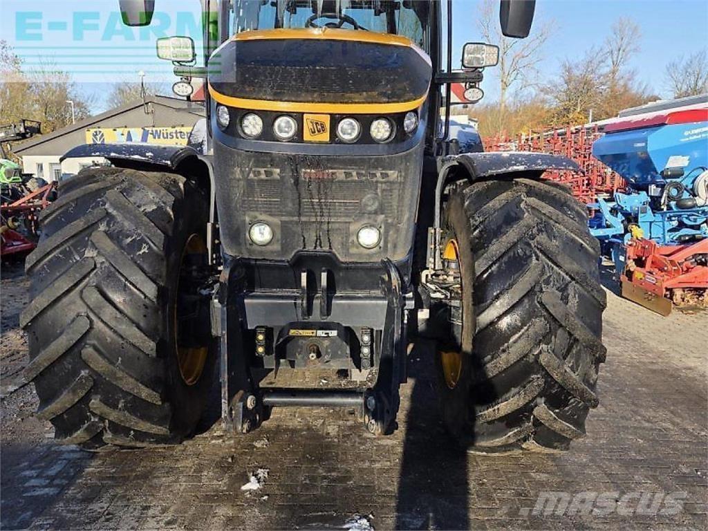 JCB fastrac 8330 Tractoren