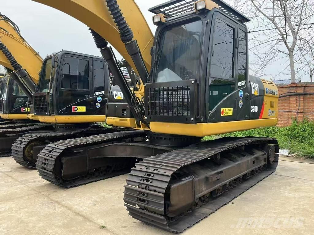 CAT 320 D Rupsgraafmachines