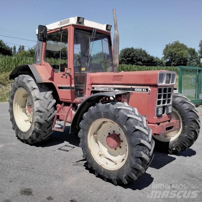 Case IH 1056 XL Tractoren