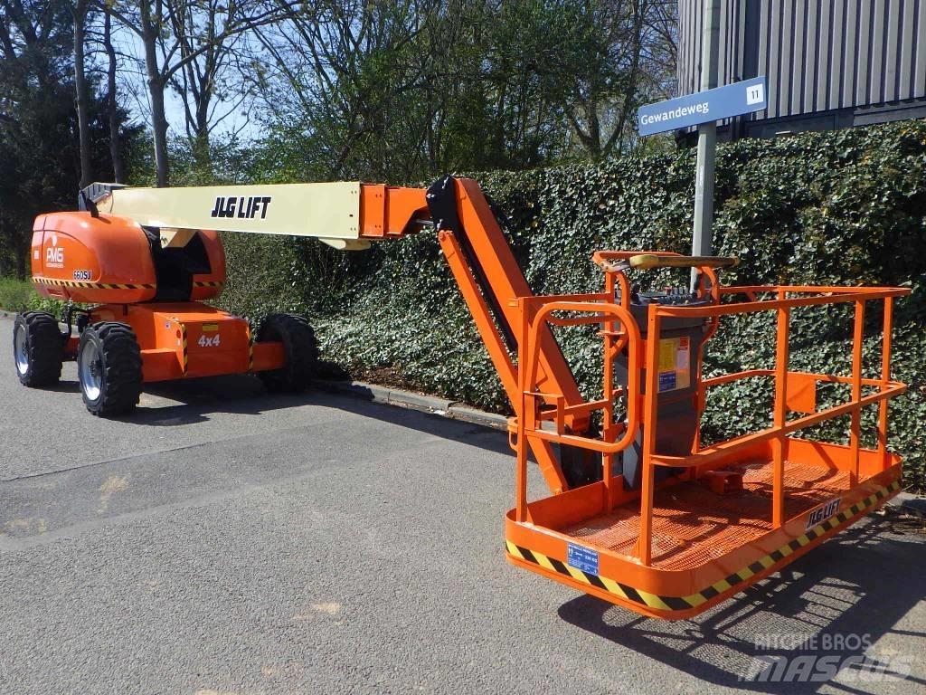 JLG 660SJ Telescoophoogwerkers