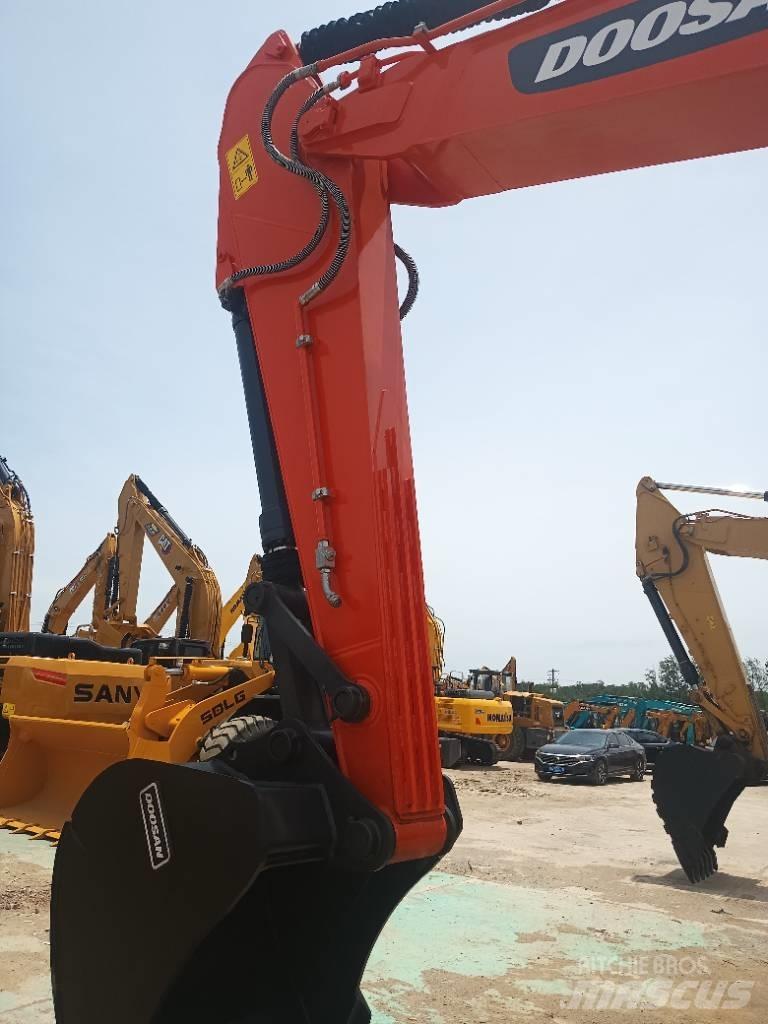 Doosan DX 225 LCA Rupsgraafmachines