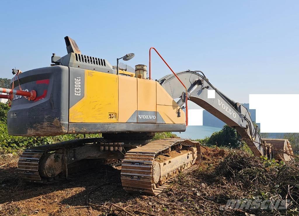 Volvo EC 300 EL Rupsgraafmachines