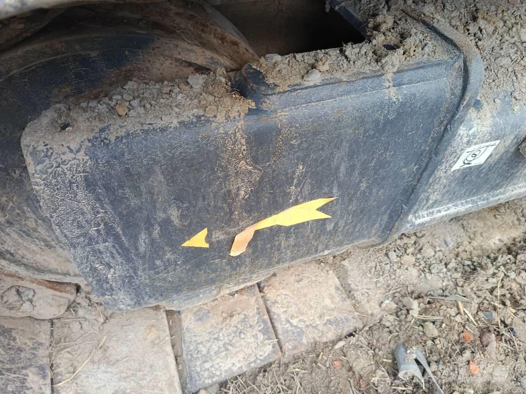 Volvo EC 210 B Rupsgraafmachines