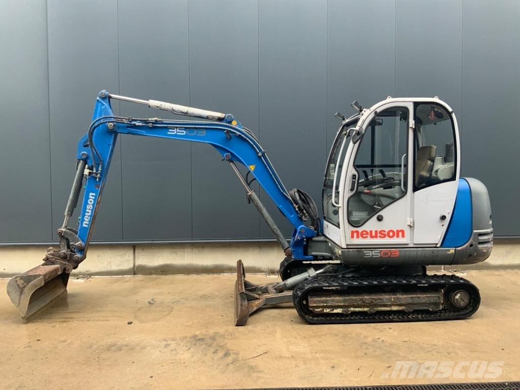 Neuson 3503 RD Minigraafmachines < 7t