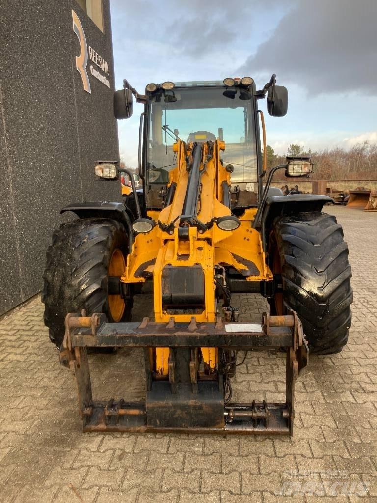 JCB TM 310 S Verreikers voor landbouw