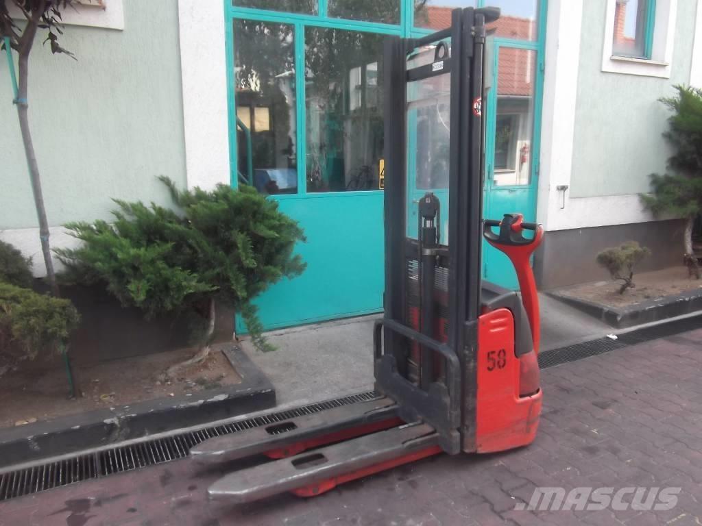 Linde L 12 V-2336 Zelfrijdende stapelaars