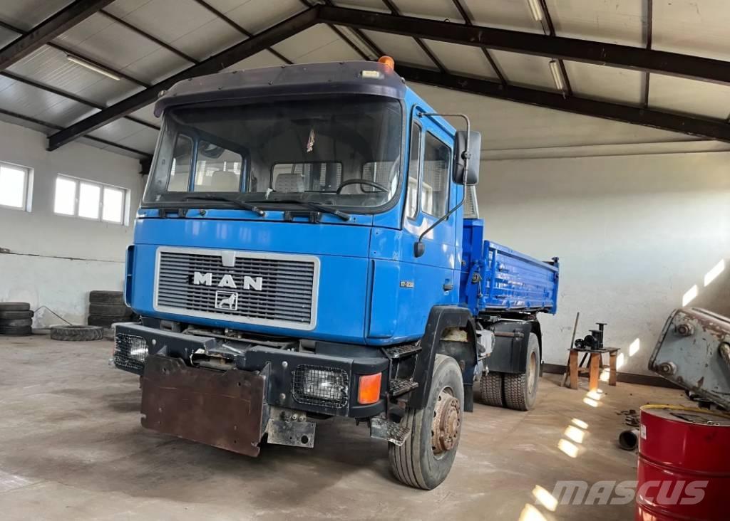 MAN 18-232 Kipper