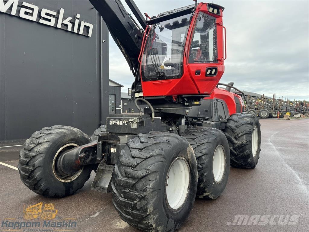 Komatsu 931 Harvesters