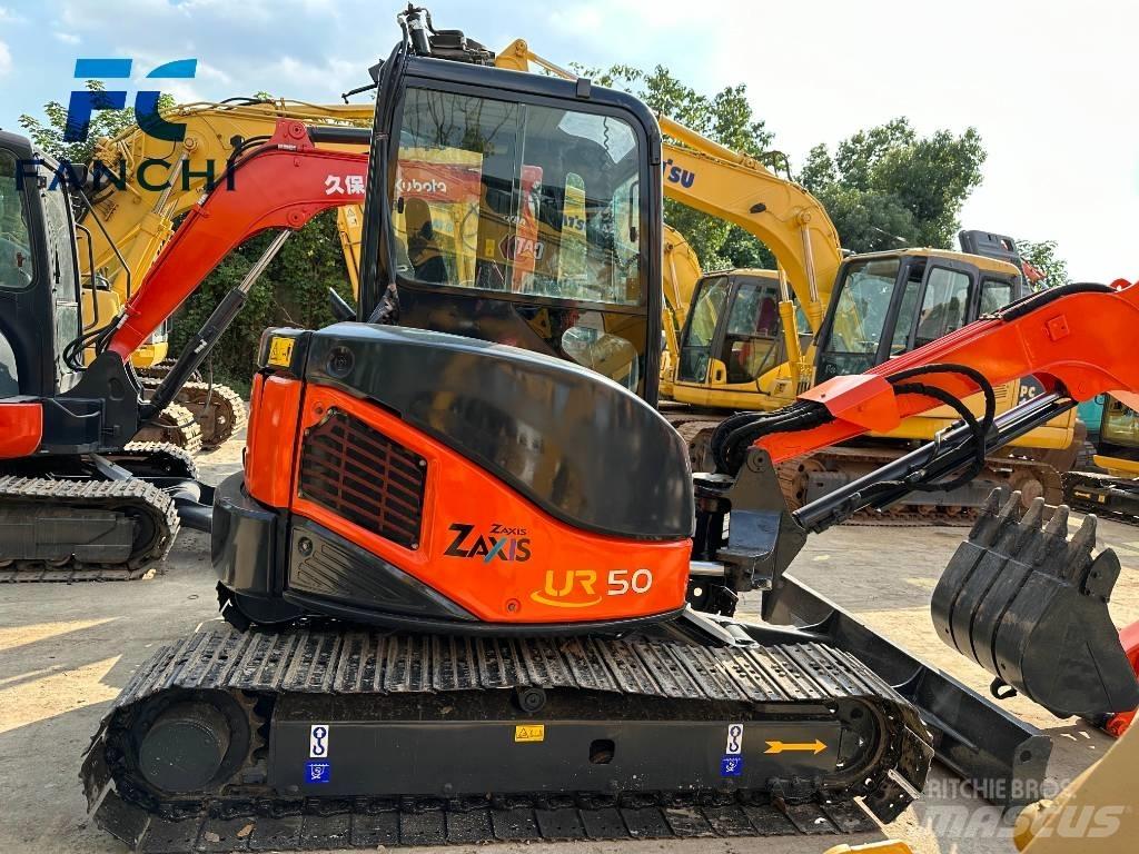 Hitachi ZX 50 U-2 Rupsgraafmachines
