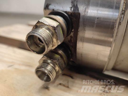 Merlo 40.25  actuator Gieken en dippers