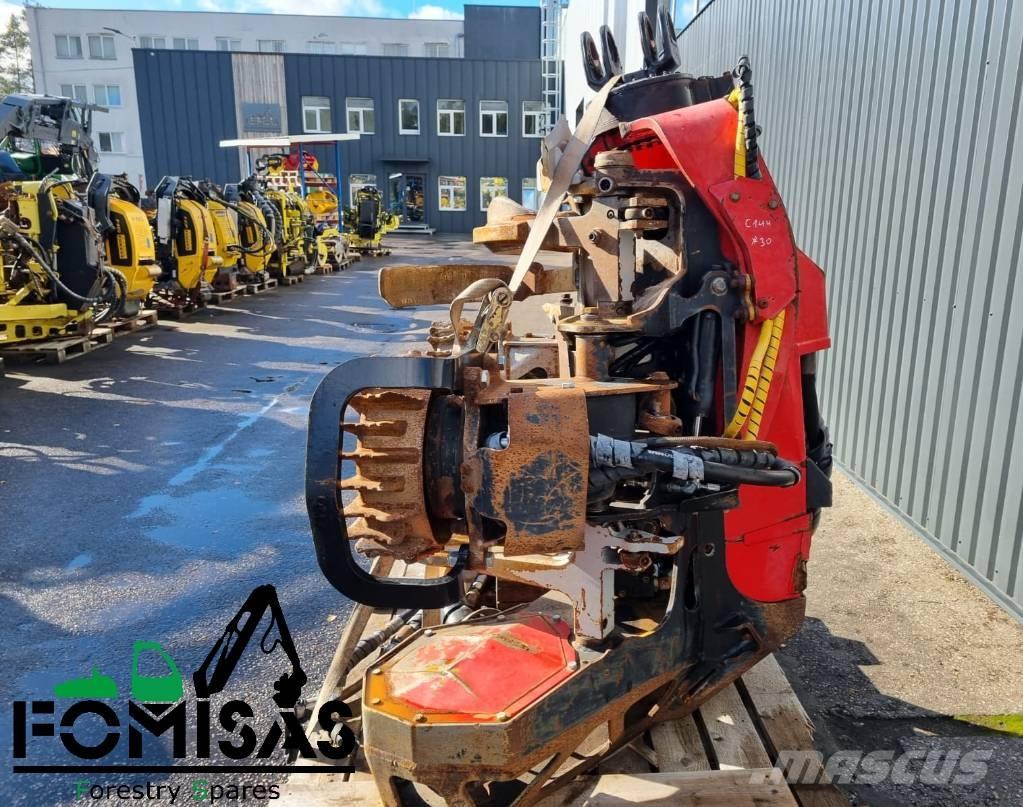 Komatsu C144 Boomvelkoppen