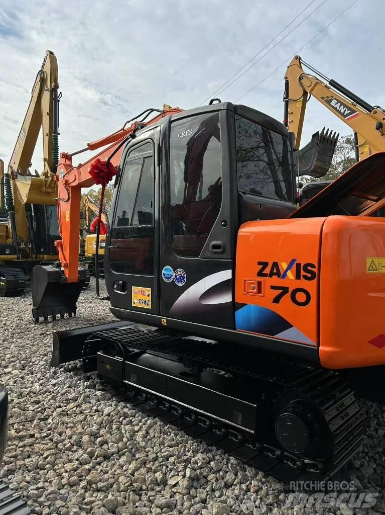 Hitachi 70 Rupsgraafmachines