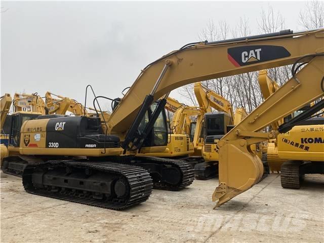 CAT 330 D L Rupsgraafmachines