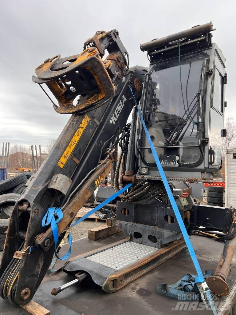 Kesla 2112ZT Houtkranen