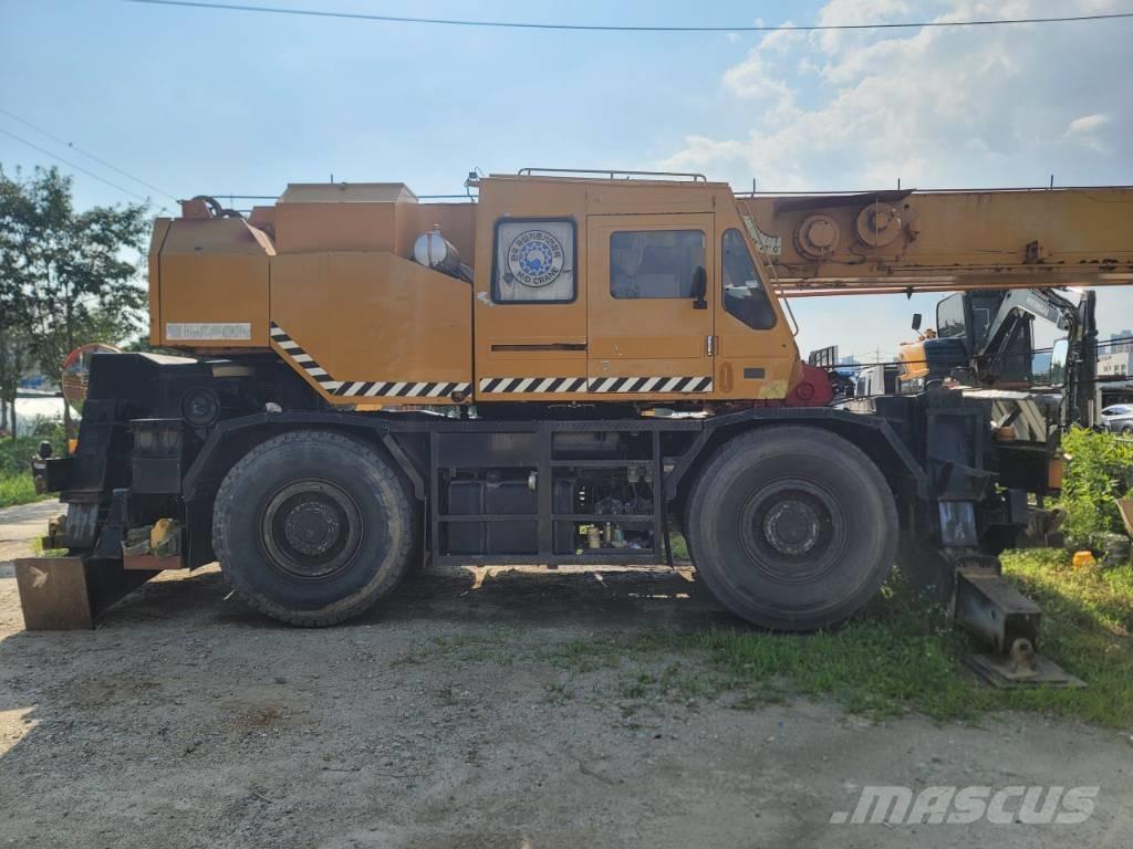 Tadano TR 250 M-5 Ruw terrein kranen