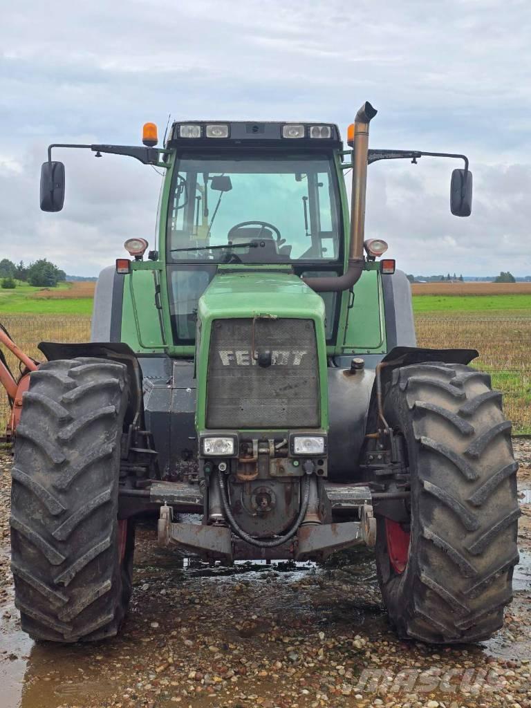 Fendt Favorit 824 Tractoren